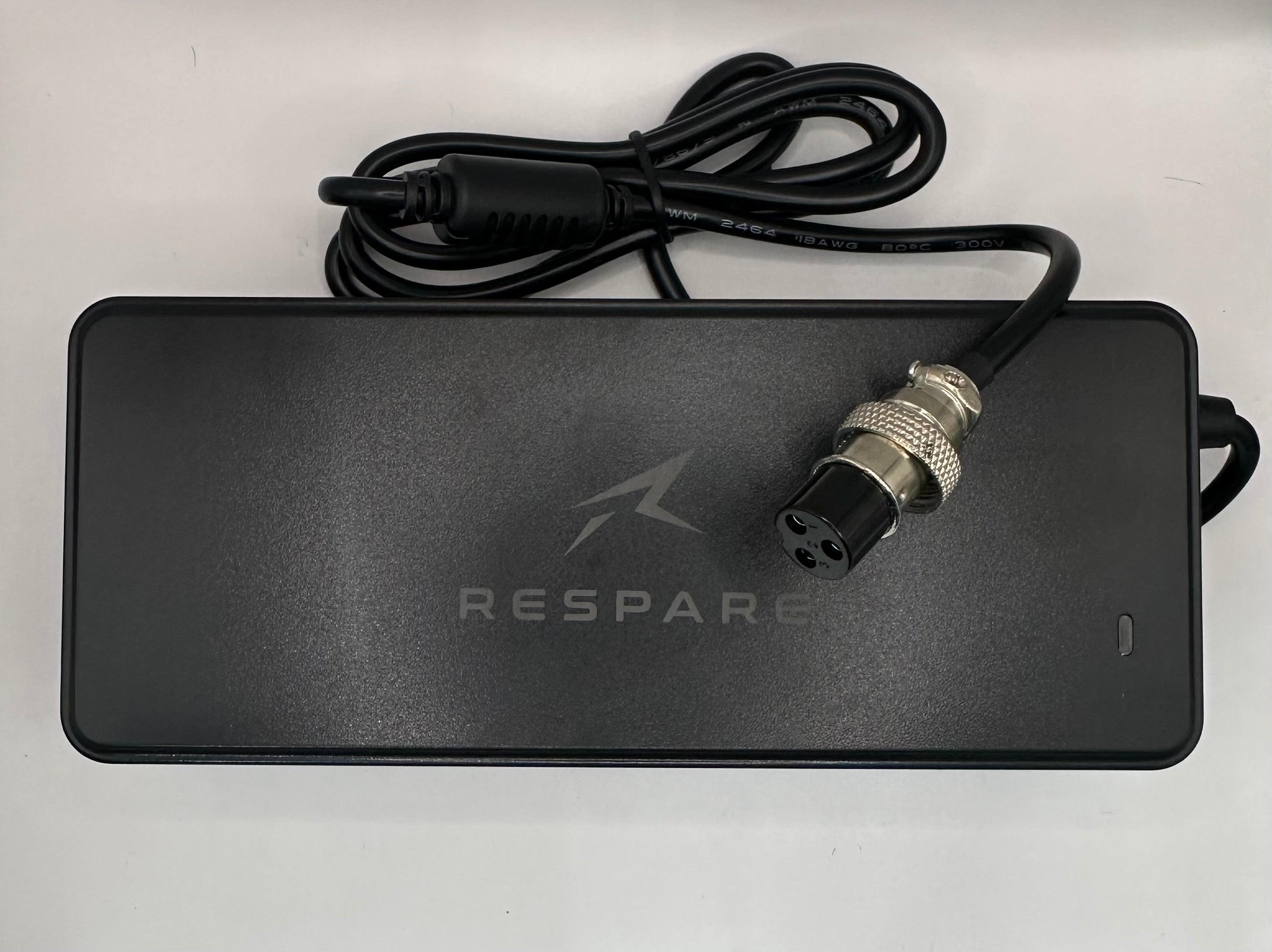 Chargeur rapide 67.2V 5A (connecteur GX16-3p)